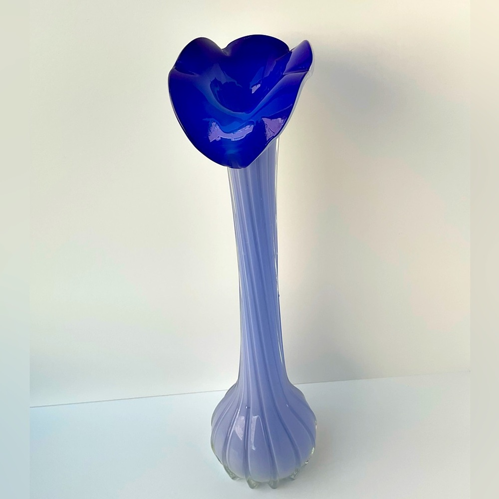 VTG Tall Swung Vase Cobalt Blue White‎ Calla Lilly Jack in the Pulpit Flower